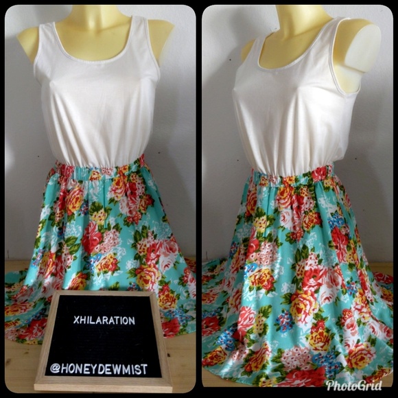 Xhilaration Dresses & Skirts - • Xhilaration • Summer Flowy Floral Tank Dress